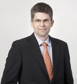  Lars Schlichting   
