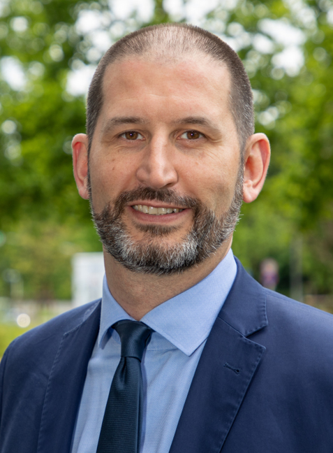  Mark D. Cole